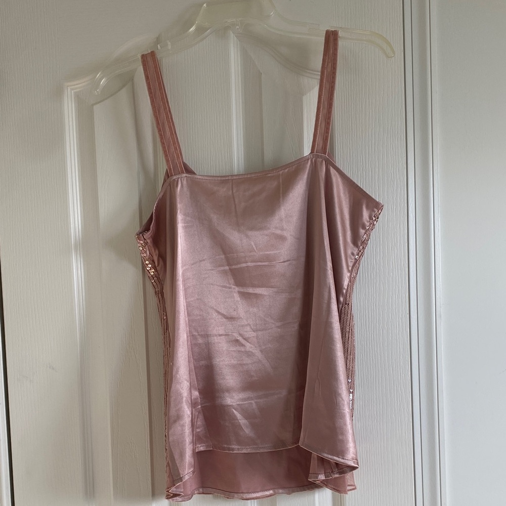 White House Black Market Rose Sequin Camisole - Picture 4 of 5